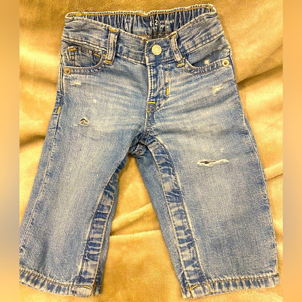 NEW GAP 6-12 mo baby jeans!